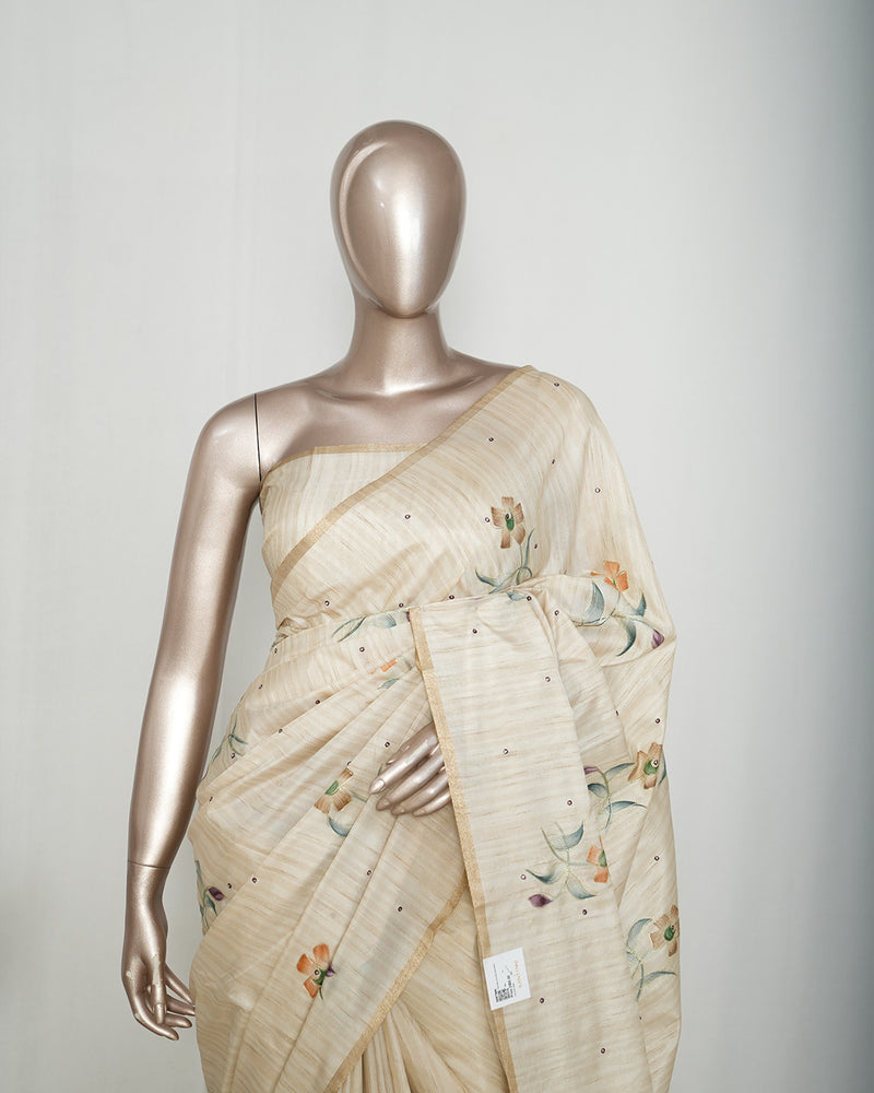 Ivory Floral Matka Silk Saree C SAN5318