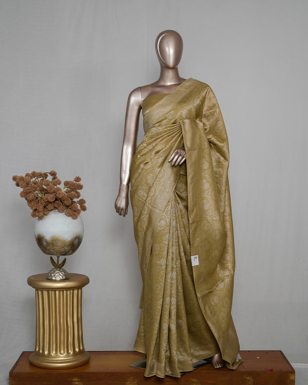 Semi Banrasi Silk Saree SAN4585