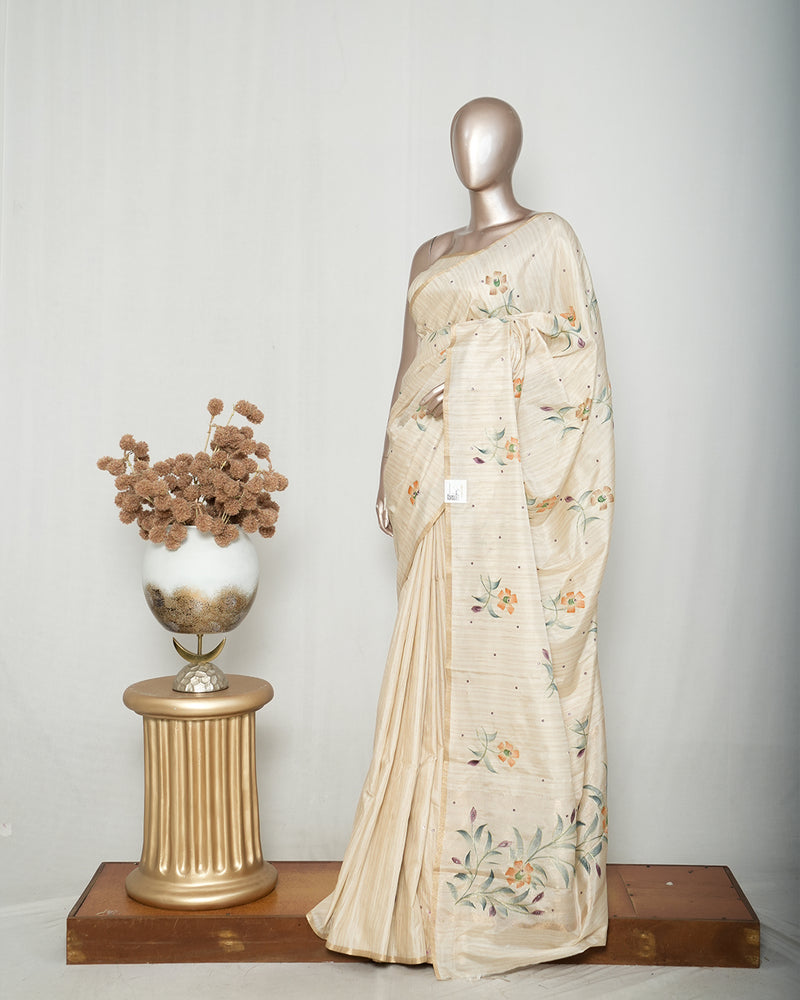 Ivory Floral Matka Silk Saree C SAN5318