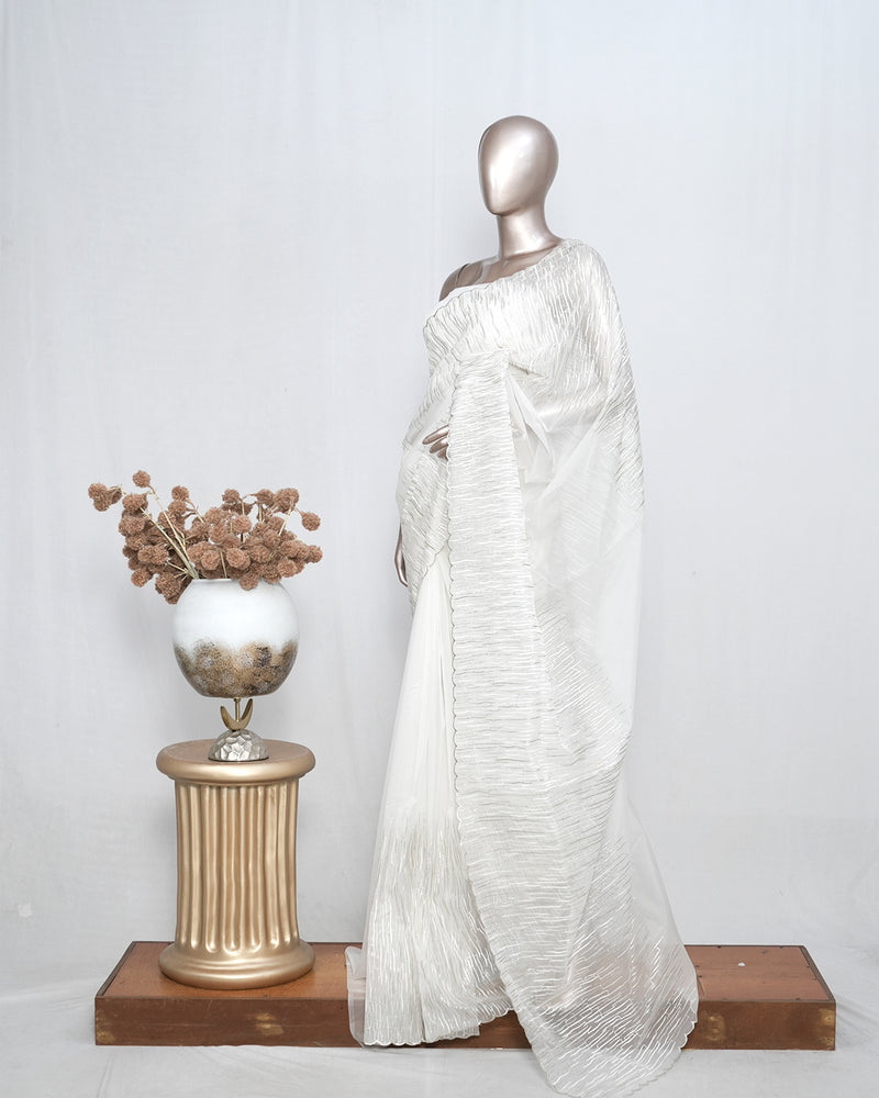 Modern Minimal Elegance SAN5110