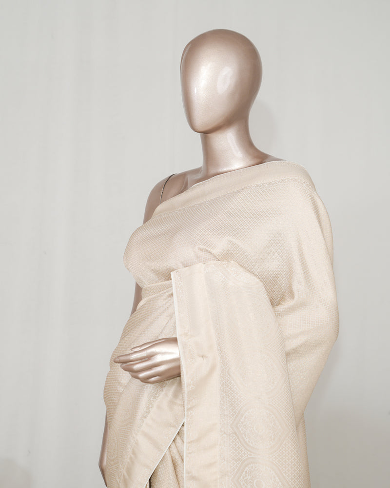 Semi silk with rich brocade weave Sarees  SAN4632