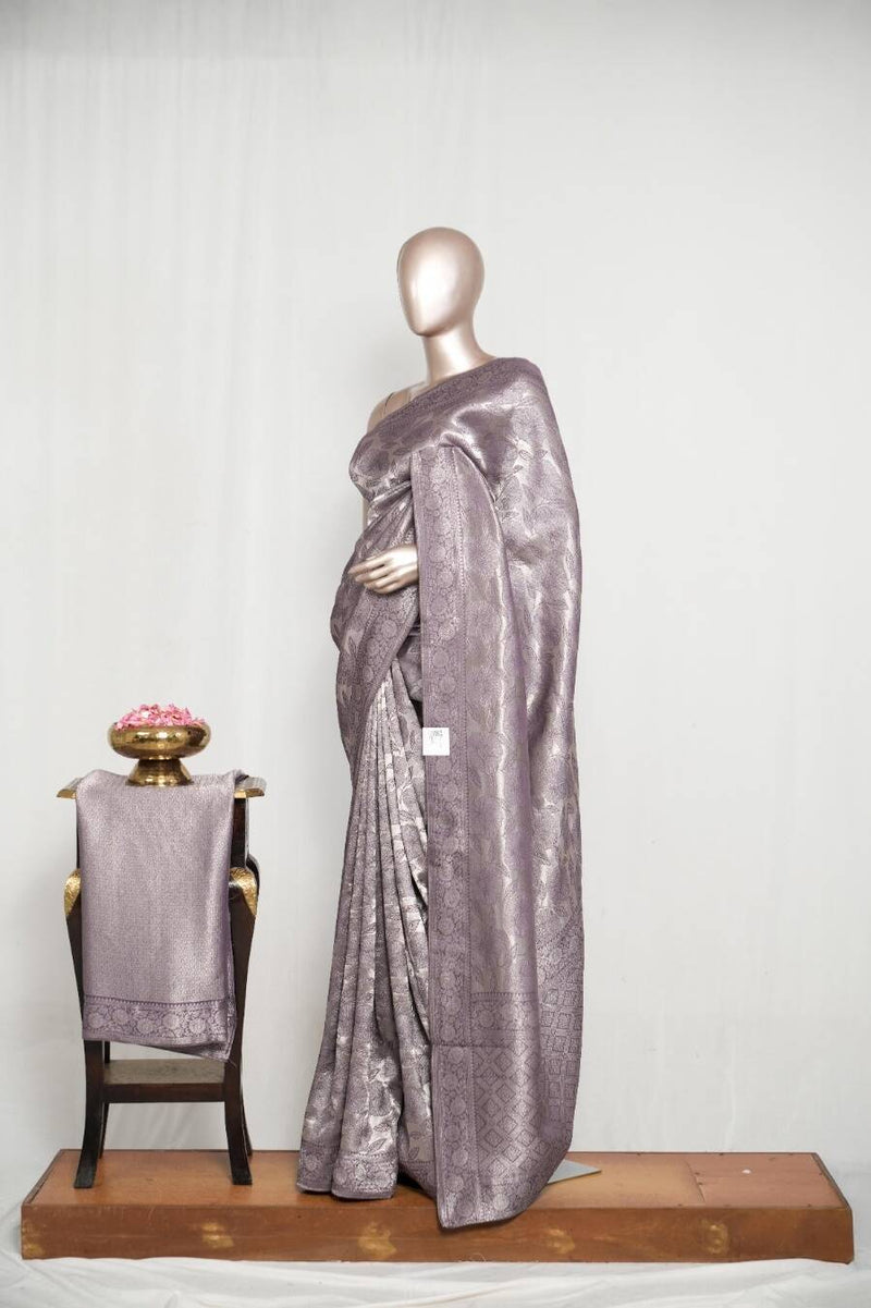 Jacquard banarasi semi silk Saree  SAN4549