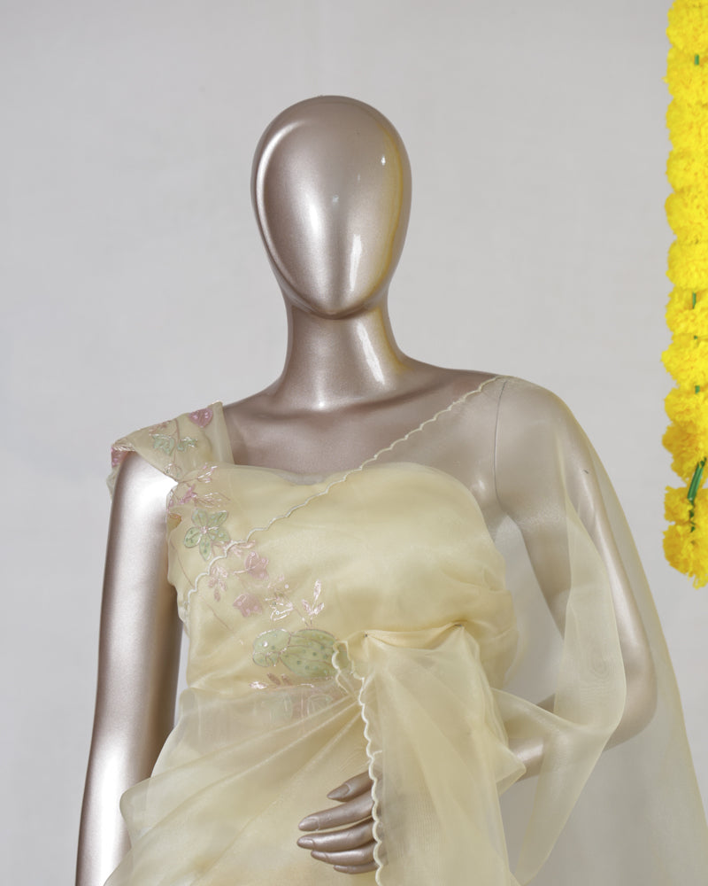 Product Name: Premium Floral Embroidered Organza Onam Saree