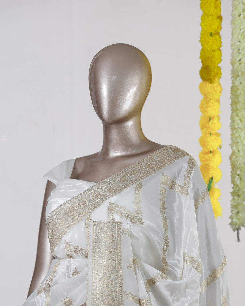 Ivory Dyeable Banarasi Onam Saree