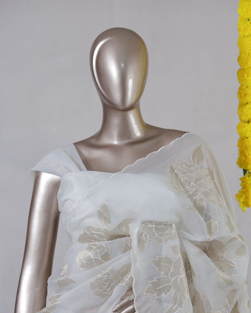Ivory Organza Golden Appliqué Onam Saree