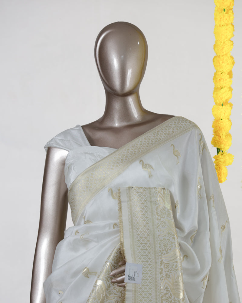 Ivory Swan Heritage Kasavu Saree