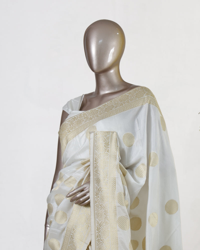 Ivory Crepe Silk Banarasi Polka Dot Onam Saree