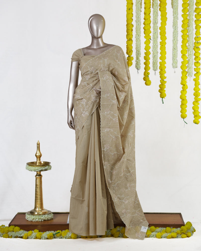 Beige Semi-Jute Floral Embroidered Onam Saree