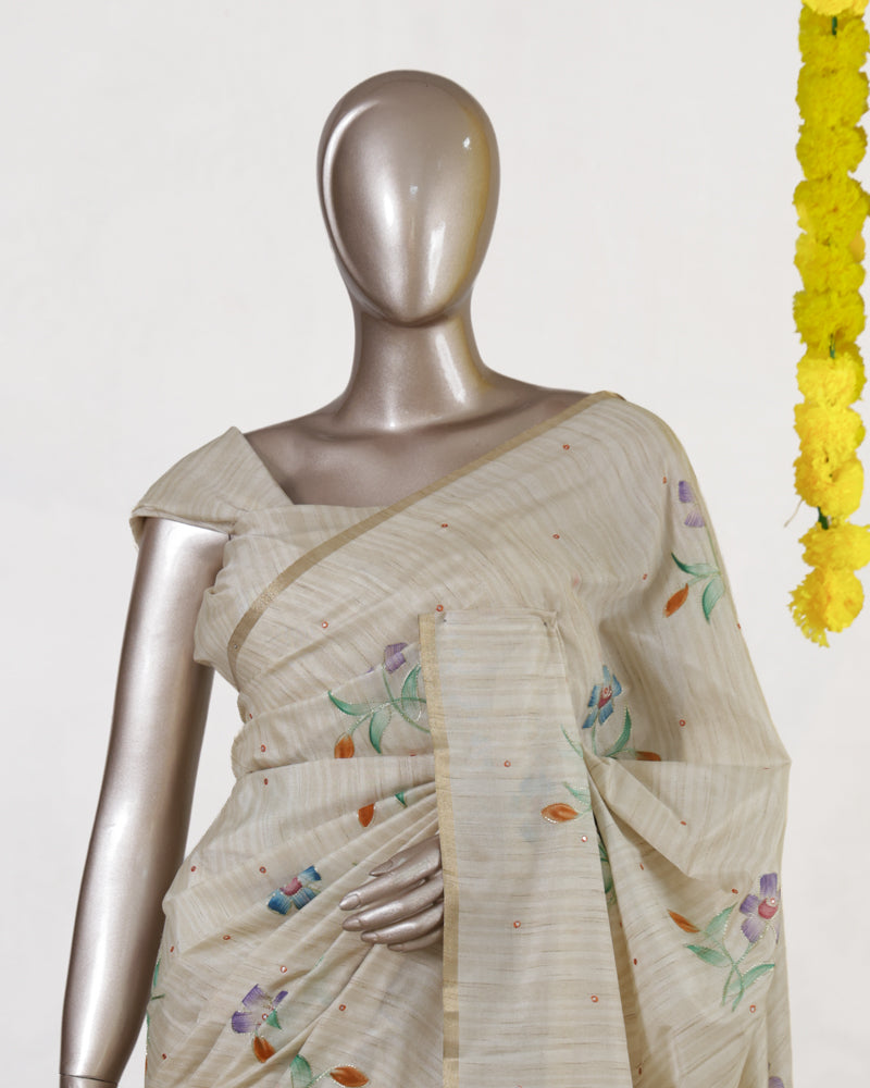Ivory Meadow Bloom Embroidered Kota Onam Saree