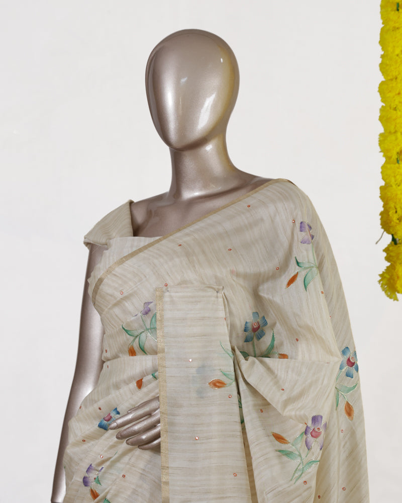 Ivory Meadow Bloom Embroidered Kota Onam Saree